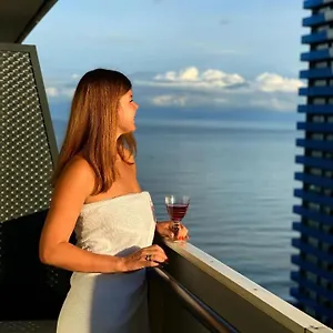 Orbi Your Seaside Апартаменты